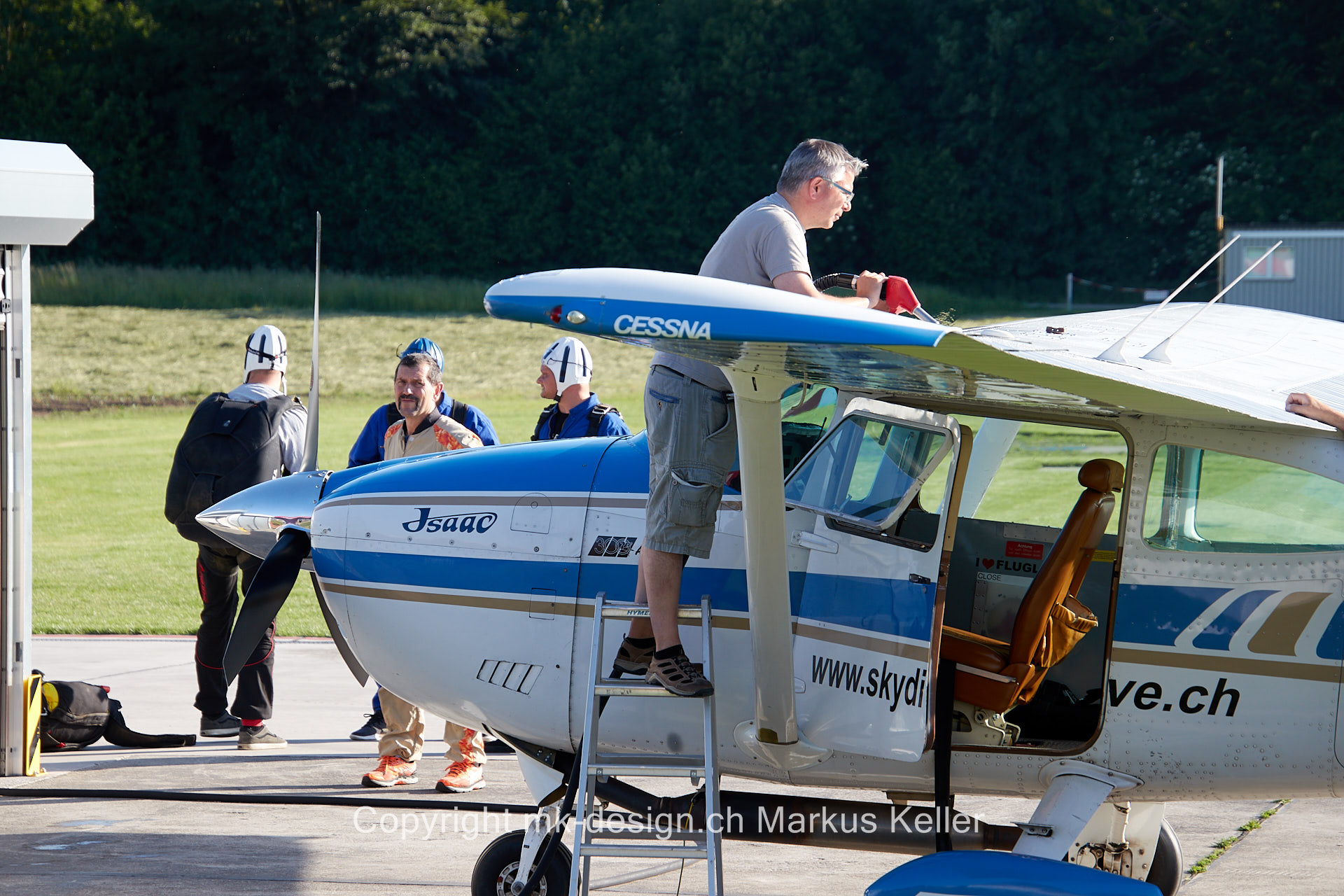 Flugzeug   Mensch   Gruppe   Cessna   