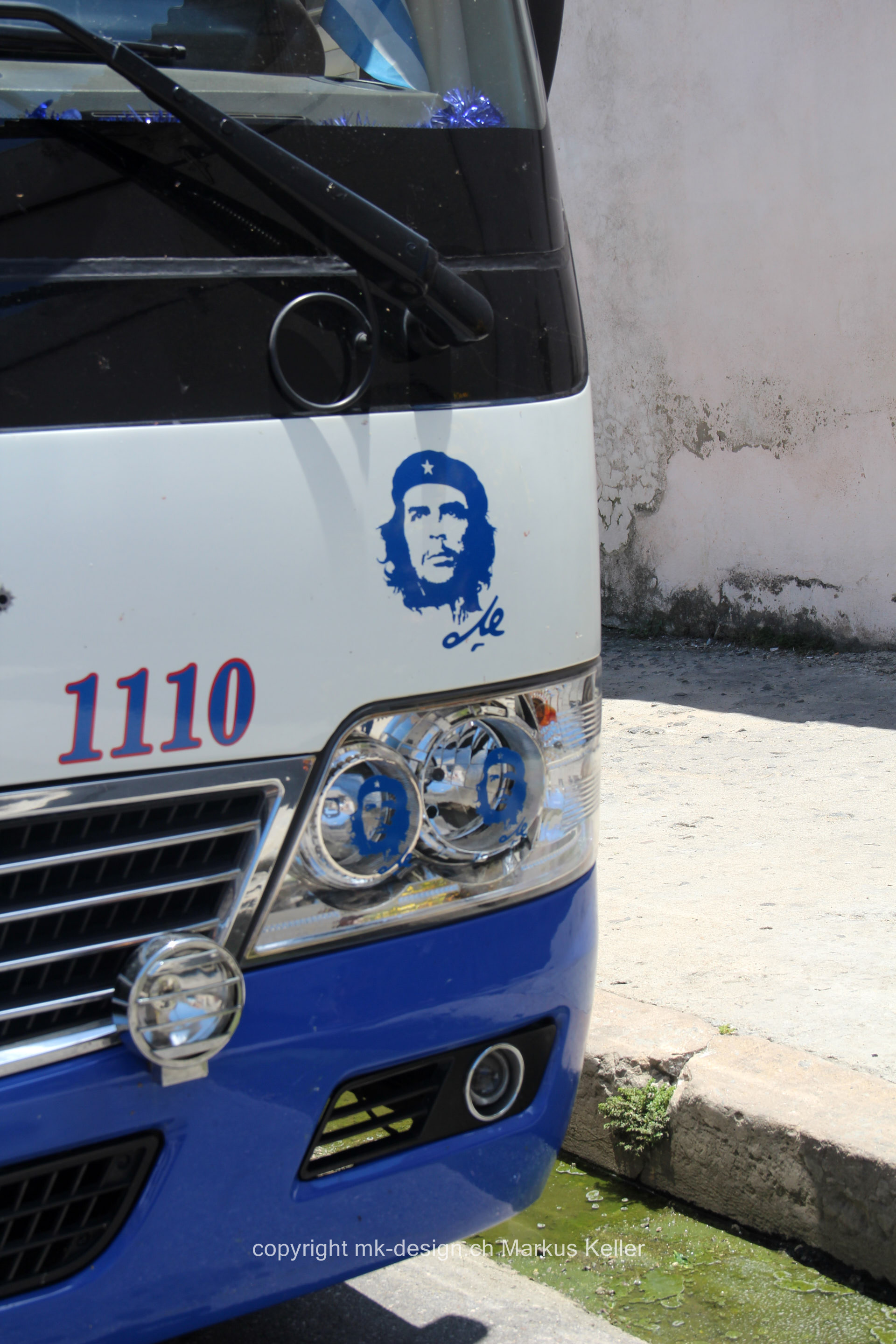 Ort   Cienfuegos   Auto   Bus   